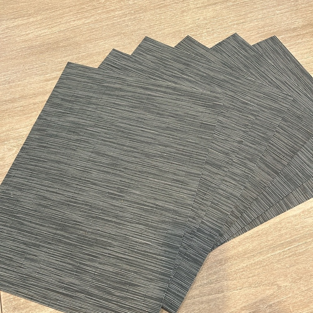 6 placemats from Crate & Barrel